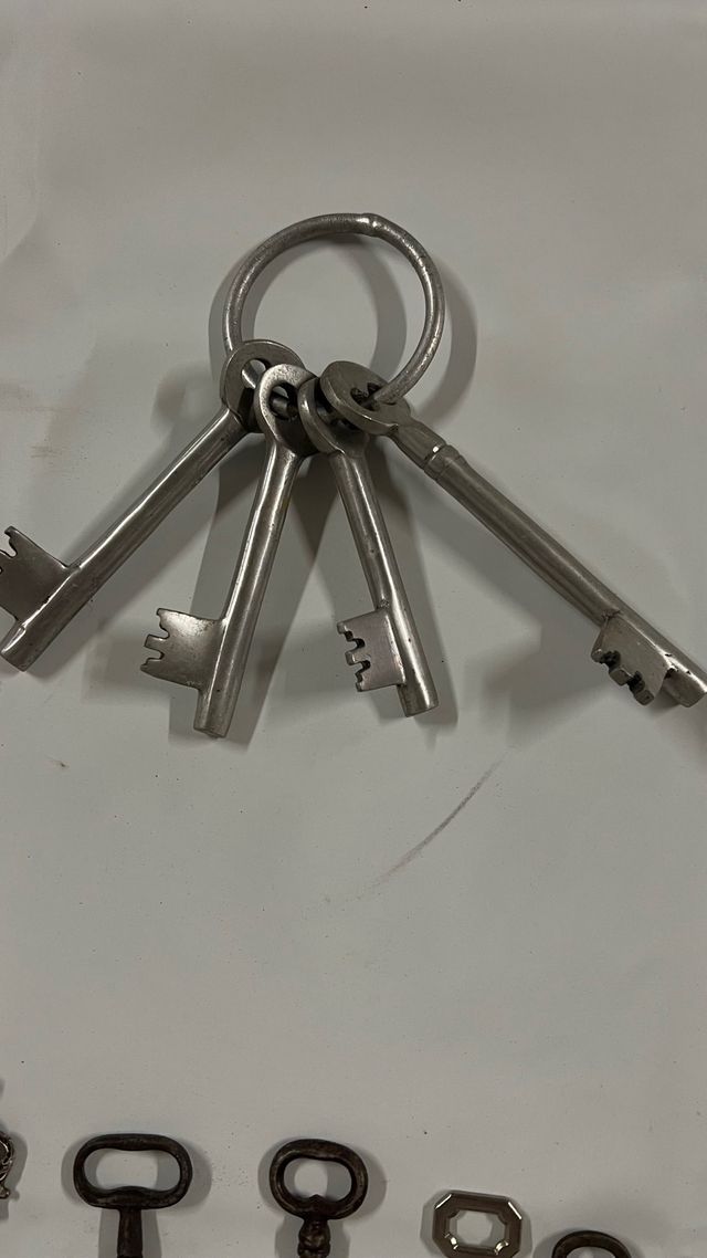 Chiavi antiche in alluminio - 4pz