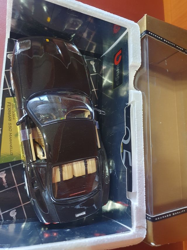 Ferrari 550 Maranello Bburago scala da 1/18