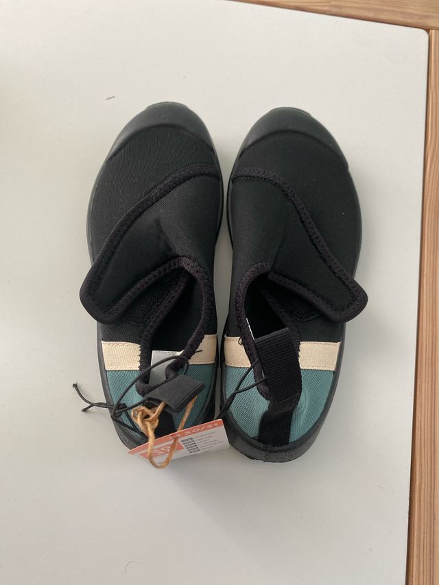 Escarpines Decathlon niño - talla 30-31