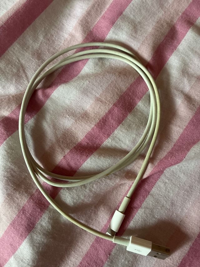 Cable USB Apple iPhone - Cargador