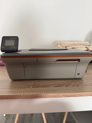 HP Deskjet 2054A - Impresora