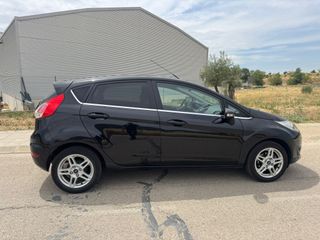 ORD FIESTA 1.6 TDCi 95CV | 5 Puertas, Muy Cuidado