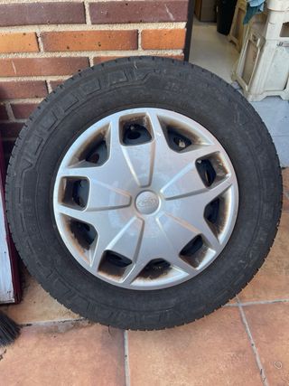 4 neumaticos  furgon Ford Transit 