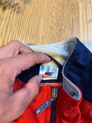 Chaqueta Nike Larios años 90