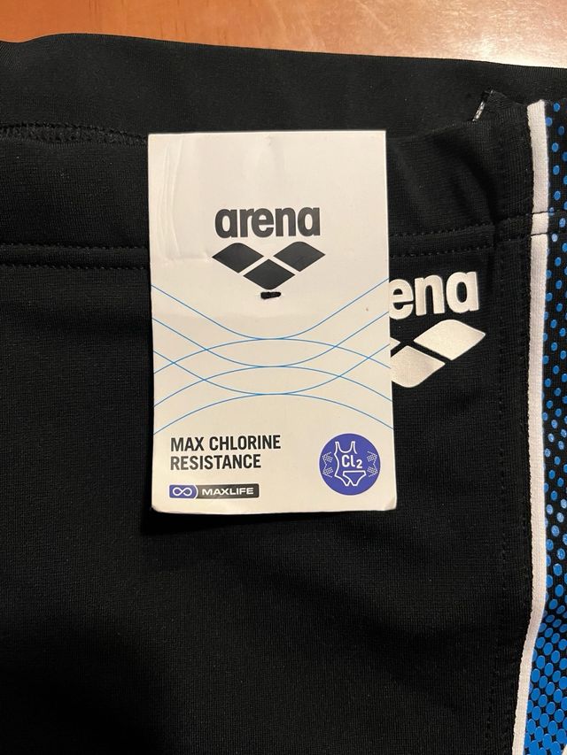 Bañador Arena Hombre color negro.