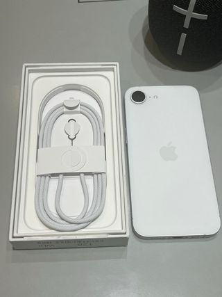 iPhone 16E blanco 128GB