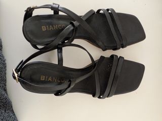 Bianco Sandalias tacón negro en vera piel