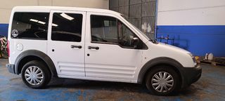 Ford Tourneo Connect 2013