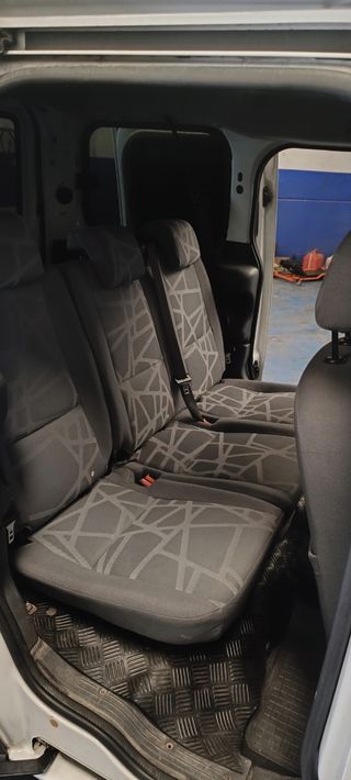 Ford Tourneo Connect 2013