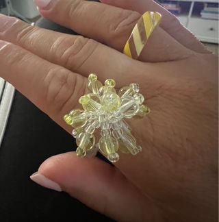 Anillo acrílico playa - blanco/amarillo