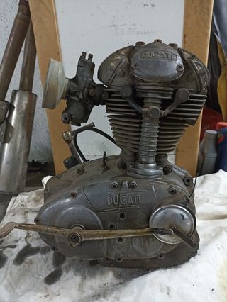 Motor Ducati 250 Luxe completo