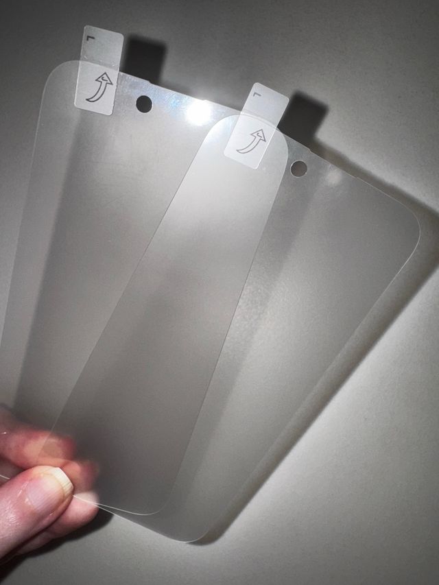 2 pellicole vetro iPhone 15 Pro