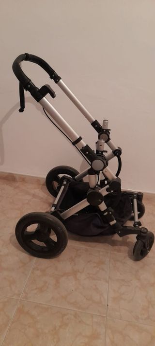 Cochecito bebé + silla + fundas