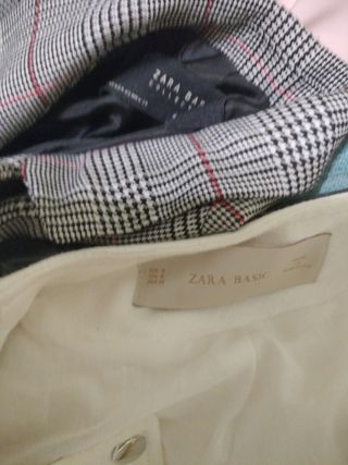 3 Chaquetas - Beige y Blanco
