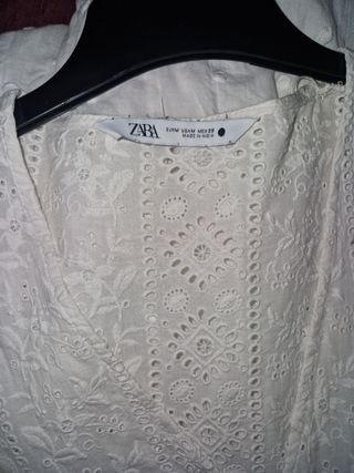 Vestido Zara blanco bordado