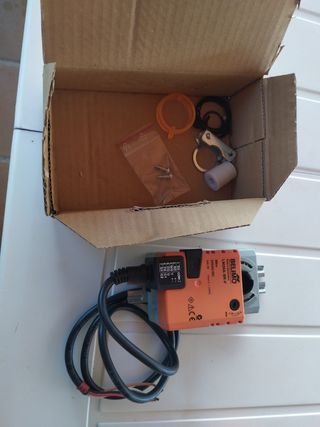 Actuador BELIMO LM24A-SR-F 5Nm