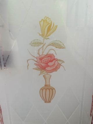 Cristal puerta vintage con flores