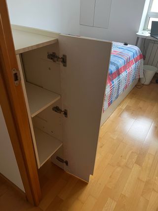 Cabecero Brimnes IKEA con puertas hechas a medida