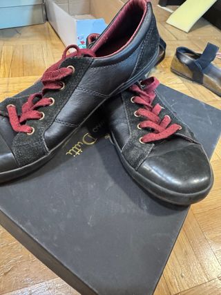 Zapatillas Tommy Hilfiger - Negras y rojas