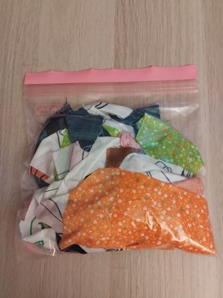 Estudio de costura con maquina de coser incluida