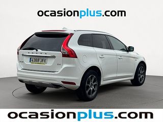 Volvo XC60 D4 Momentum 133 kW (181 CV)