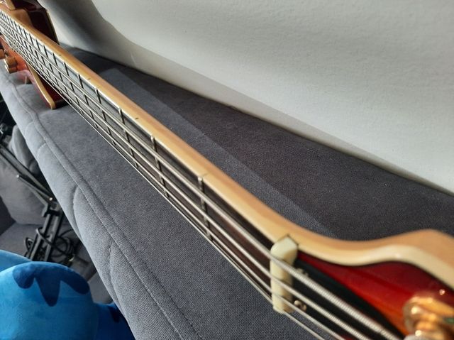 Basso Samick Valley Arts Custom Pro Shop