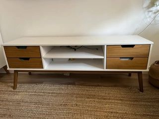 Mueble TV madera - Diseño único