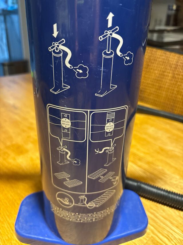 Hinchador manual 4L quechua