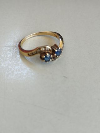 Anillo oro 8k zafiros circonitas años 80