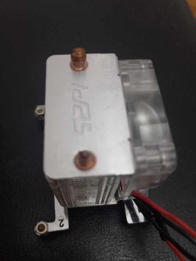 Ice tower Raspberry Pi 4 y 3