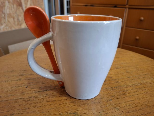 Tazas de cerámica naranja-blanca