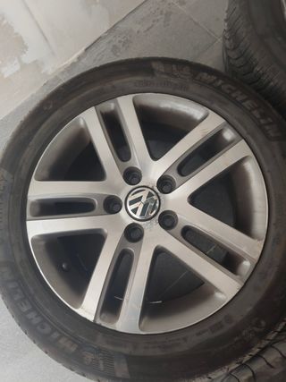 Juego llantas 16" VW originales
