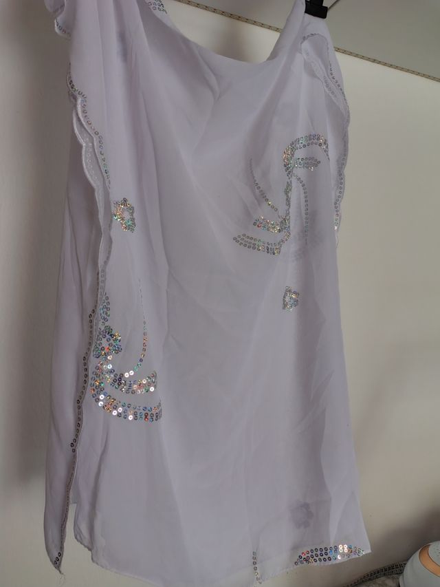 Pareo bianco con paillettes