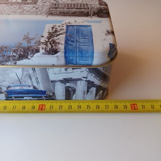 Caja metálica vintage Grecia