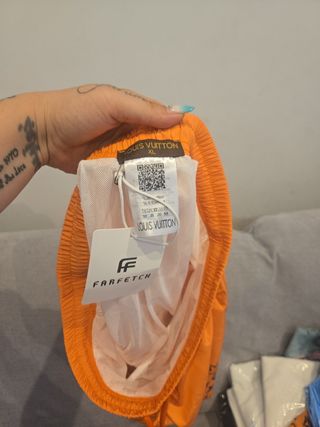 Bañador corto naranja LV