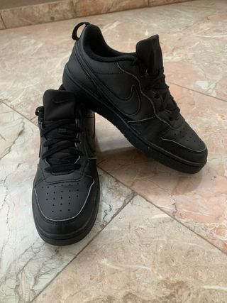 Zapatillas Nike negras talla 39