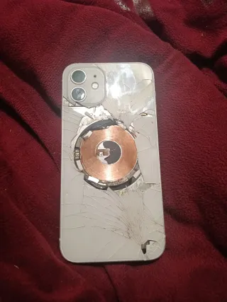 iPhone 12 blanco - 128GB 100% de salud batería