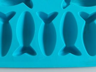 4 MOLDES PARA HELADOS, CUBITOS...+ JARRA MEDIDORA