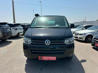 Volkswagen multivan 156000 HOY