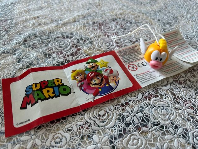 Kinder Sorpresa Super Mario