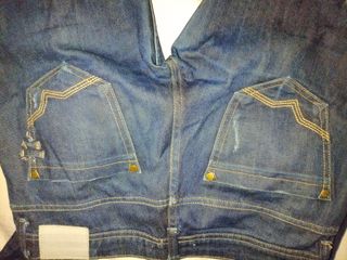 Vaqueros Bershka T38 - Azul