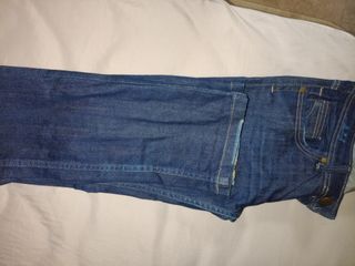 Vaqueros Bershka T38 - Azul