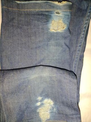 Vaqueros Bershka T38 - Azul