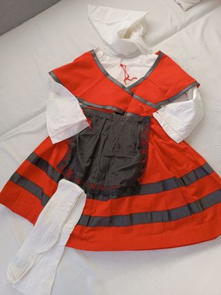 Traje regional completo hecho a mano 
