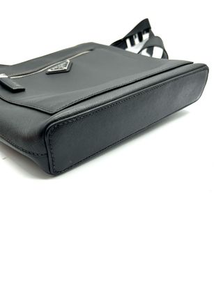 Bolso bandolera Prada negro