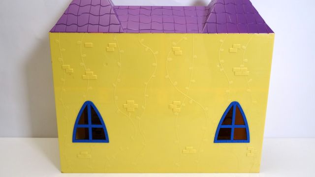 Palacio Princesa Peppa Pig con accesorios 3+ años