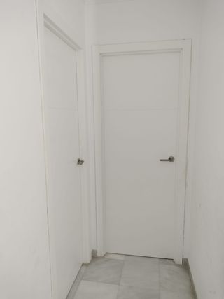 Puertas paso macizas blancas