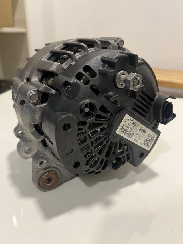 Alternador Valeo VAG - Recambio