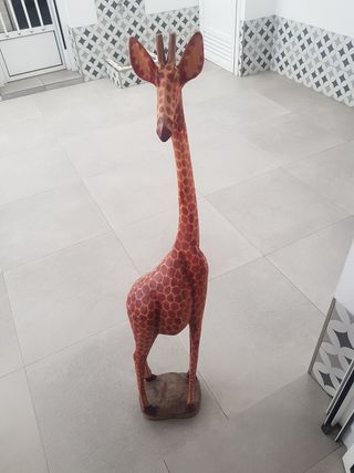 Jirafa madera decorativa