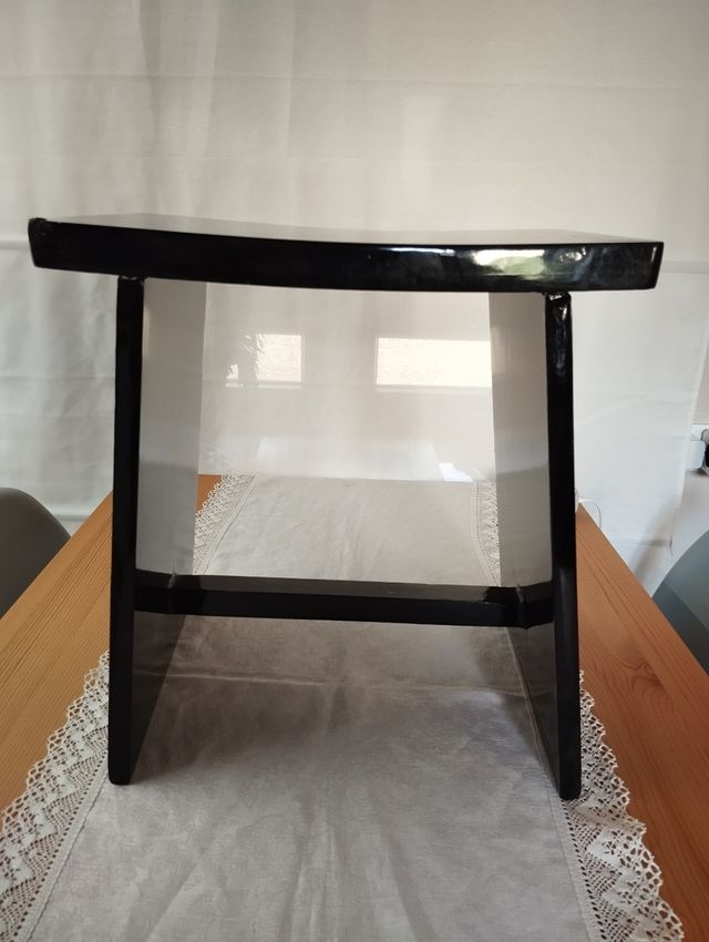 MESITA DE NOCHE - AUXILIAR - TABURETE